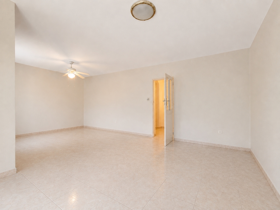 3 Bedroom Property for Sale in Wynberg Upper Western Cape